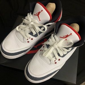 Air Jordan 3s Fire Red
